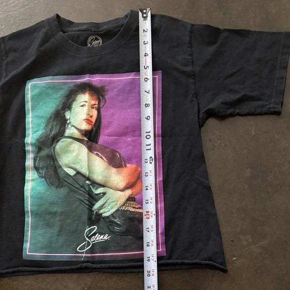 Selena Quintanilla Official Merch Graphic Crop Top Size S - Picture 6 of 6